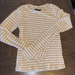 Long sleeve striped fitted shirt